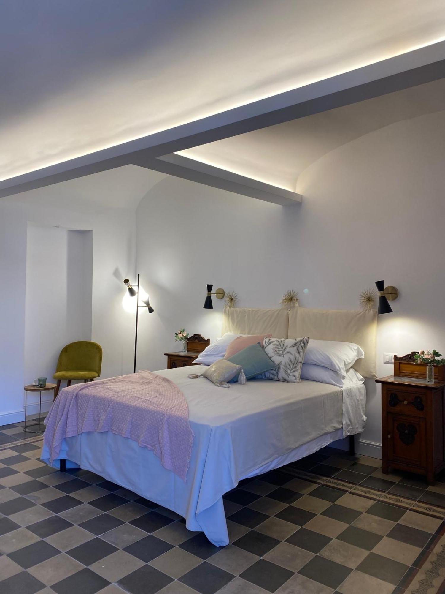 Dimora Dei Minoriti Bed & Breakfast Catania Luaran gambar