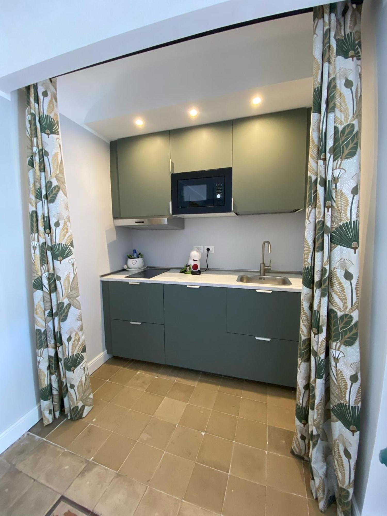 Dimora Dei Minoriti Bed & Breakfast Catania Luaran gambar