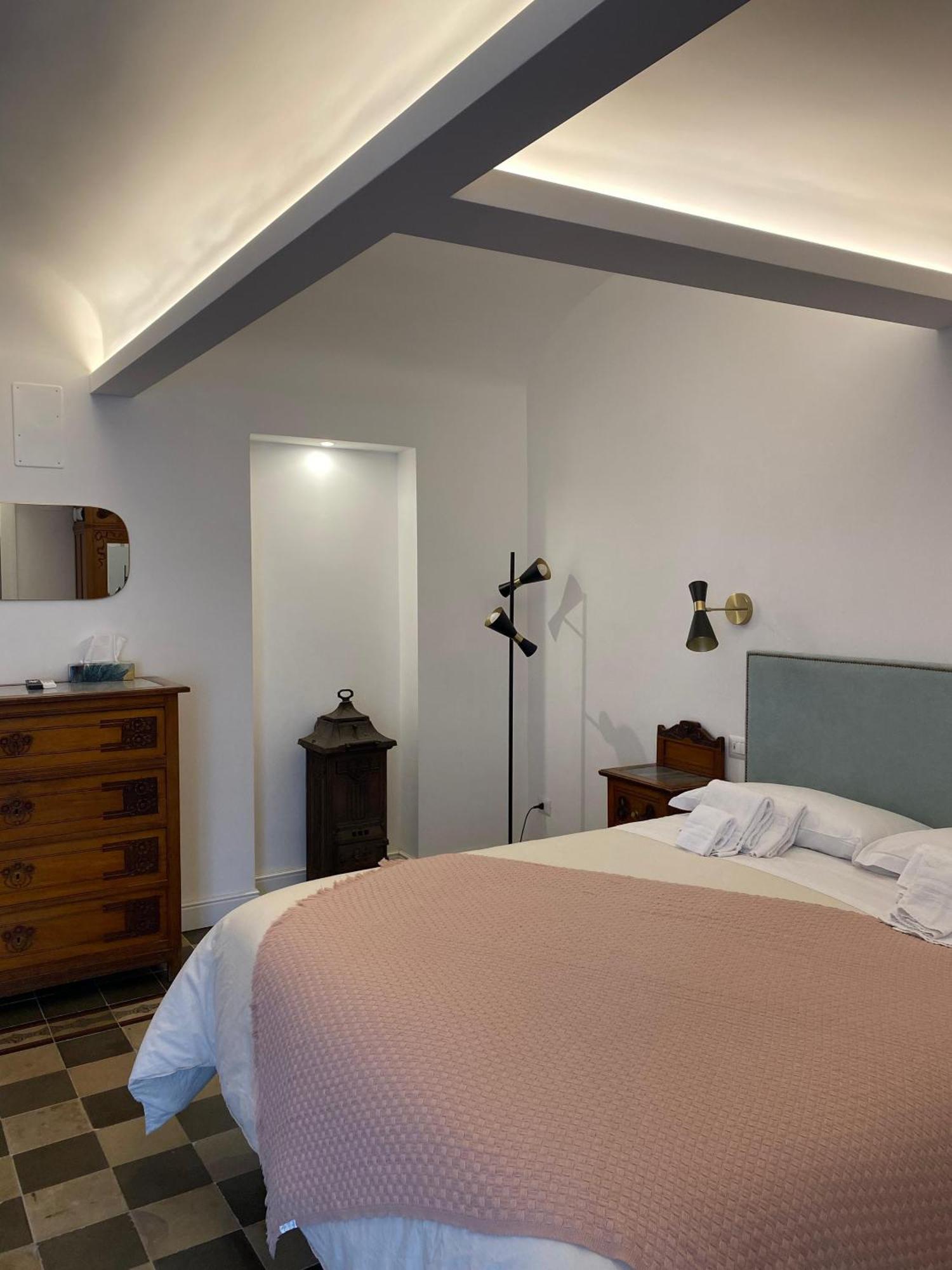 Dimora Dei Minoriti Bed & Breakfast Catania Luaran gambar